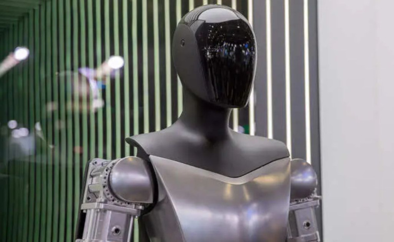 Китай започва масово производство на хуманоидни роботи, които ще „променят света“ само за две години
